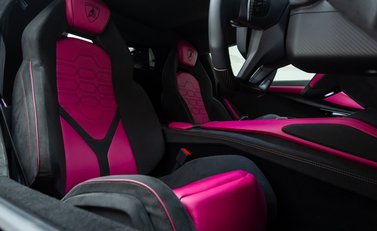 Lamborghini Revuelto 15