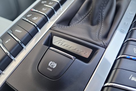 Porsche Macan PDK 45