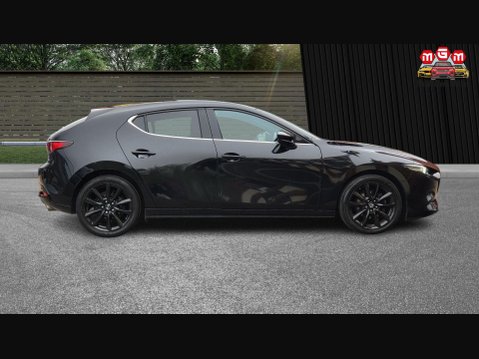 Mazda 3 GT SPORT MHEV 9