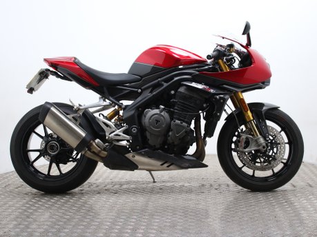 Triumph Speed Triple SPEED TRIPLE 1200 RR