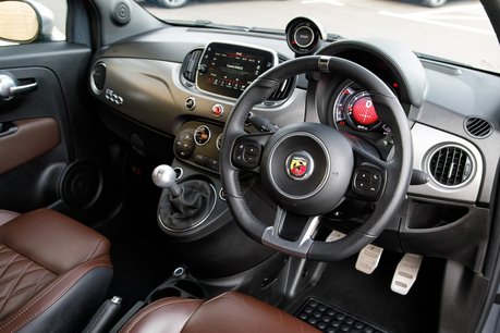 Abarth 500 595 TURISMO