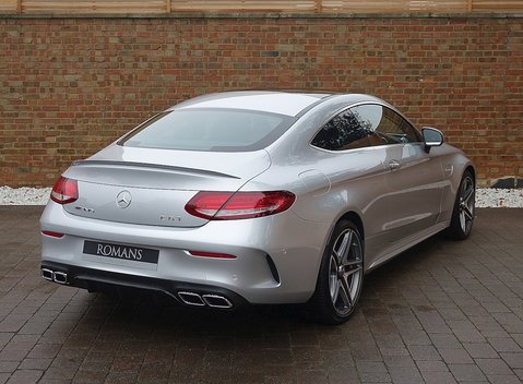 Mercedes-Benz C Class C63 Coupe Premium 25
