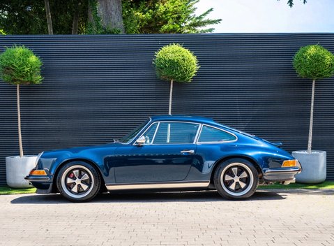 Porsche 911 REIMAGINED BY SINGER - THE SURREY COMMISSION 2