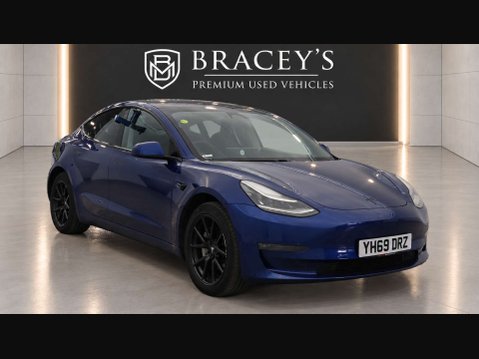 Tesla Model 3 Model 3 Performance AWD 4WD 4dr 1