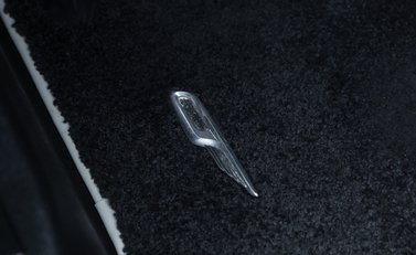 Land Rover Defender 110 V8 Carpathian Edition OVERFINCH 28