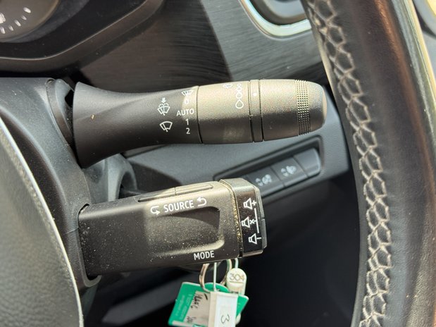Renault Trafic LWB L2H1 Low Roof Sport LI30 Air Con Sensors EURO 6 21
