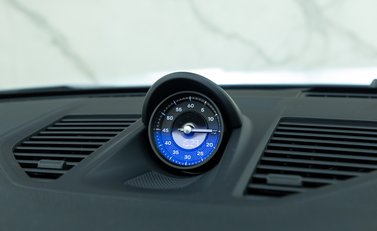 Porsche 911 Targa 4 GTS (992) 20