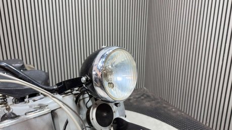 Velocette Valliant LE 200 NODDY BIKE 1950 192CC CLASSIC POLICE BIKE 8