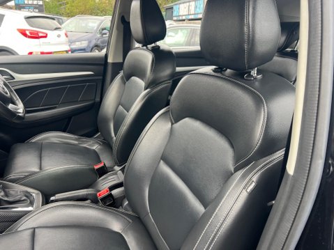 MG ZS 1.0 T-GDI Exclusive Auto Euro 6 5dr 26