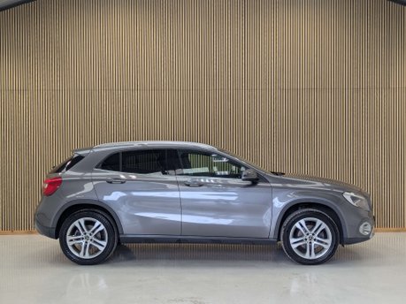 Mercedes-Benz GLA 1.6 GLA 200 Sport 5dr 13