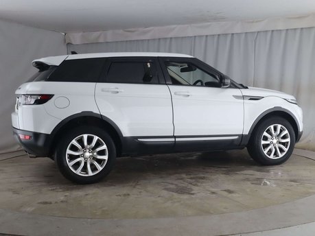 Land Rover Range Rover Evoque 2.2 Range Rover Evoque Pure Tech SD4 Auto 4WD 5dr 9