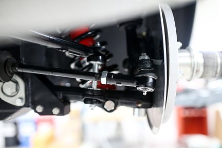 Aston Martin DB6 4.2 Vantage 80