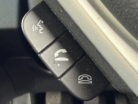 Suzuki S-Cross 1.4 Boosterjet 48V Hybrid Motion 5dr 32