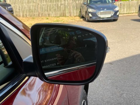 Nissan Qashqai 1.2 DIG-T N-Connecta SUV 5dr Petrol Manual 2WD Euro 6 (s/s) (115 ps) 23