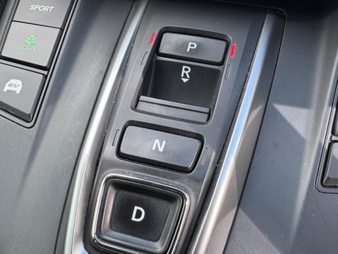 Honda CR-V 2.0 h i-MMD SE eCVT Euro 6 (s/s) 5dr 28