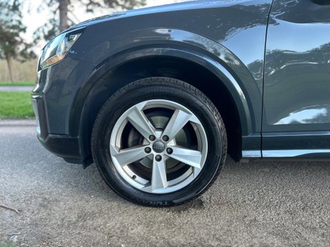 Audi Q2 TFSI SPORT 40