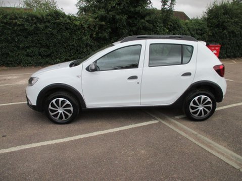 Dacia Sandero Stepway 0.9 TCe Comfort Euro 6 (s/s) 5dr 7