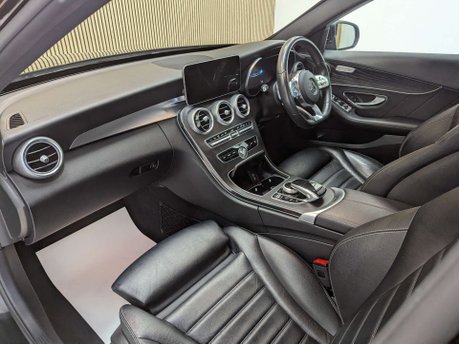 Mercedes-Benz C Class 2.0 C 220 AMG Line Premium D Auto 4dr 33