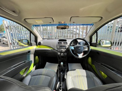 Chevrolet Spark LTZ 26