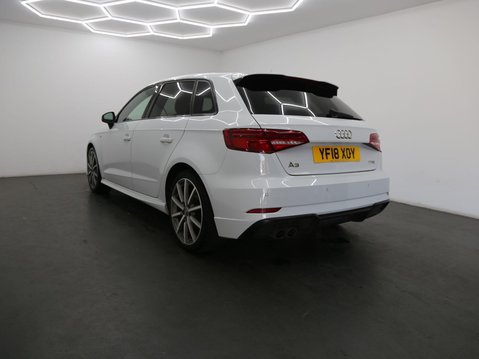 Audi A3 1.5 TFSI CoD Black Edition Sportback Euro 6 (s/s) 5dr 7