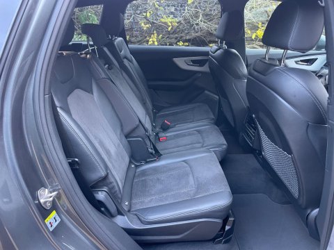 Audi Q7 3.0 TFSIe V6 55 S line SUV 5dr Petrol Plug-in Hybrid Tiptronic quattro Euro 83