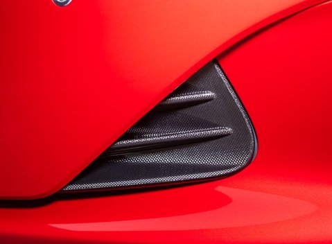 Ferrari 812 Competizione 38