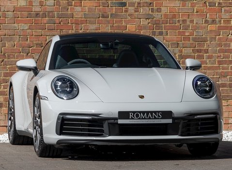 Porsche 911 (992) Carrera 4S 1