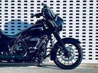 Harley-Davidson Street Glide Street Glide Special 1868 8