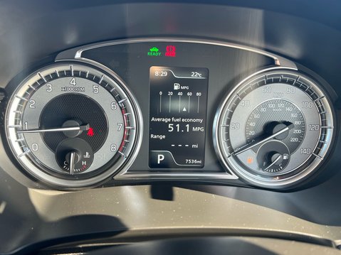 Suzuki Vitara SZ-T 11