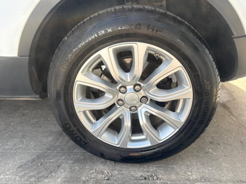 Land Rover Range Rover Evoque 2.0 eD4 SE FWD Euro 6 (s/s) 5dr 24