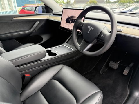 Tesla Model Y (Dual Motor) Long Range SUV 5dr Electric Auto 4WDE (384 bhp) 2