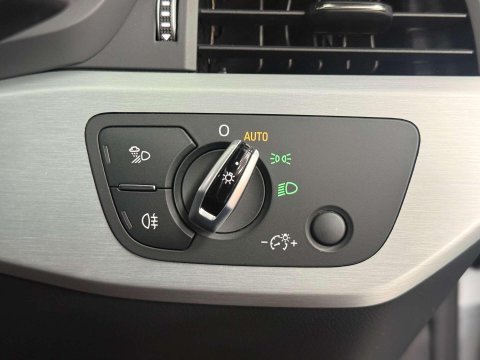 Audi A5 2.0 TDI S line Coupe 2dr Diesel S Tronic quattro Euro 6 (s/s) (190 ps) 40