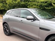 Jaguar F-Pace 2.0 D200 MHEV R-Dynamic HSE Auto AWD Euro 6 (s/s) 5dr 10