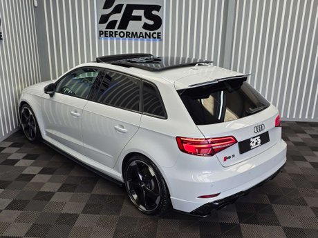 Audi RS3 2.5 TFSI Sportback 5dr Petrol S Tronic quattro Euro 6 (s/s) (400 ps) 52