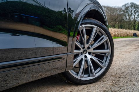 Audi SQ8 TFSI V8 Vorsprung 7