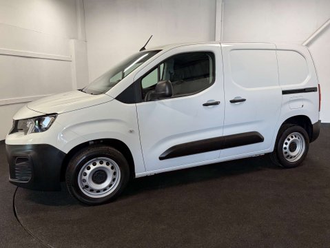 Peugeot Partner 1.5 Partner Professional Premium+ BHDi 2