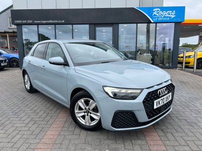 Audi A1 SPORTBACK 1.0 TFSI TECHNIK