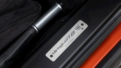  Aston Martin revives the Vanquish name for new DBS – Official Details