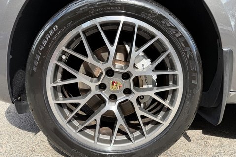 Porsche Macan D S PDK - £14K EXTRAS -AIR SUSPENSION -PDLS+ -BOSE -SIDE SKIRTS -ACC-CAMERA 58