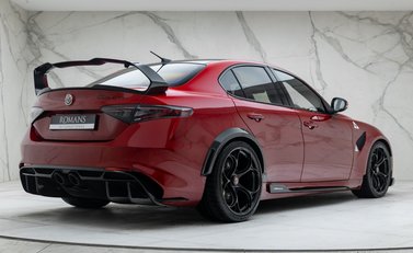Alfa Romeo Giulia GTAm 6