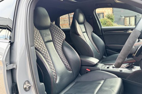 Audi RS3 2.5 TFSI S Tronic quattro Euro 6 (s/s) 4dr 37
