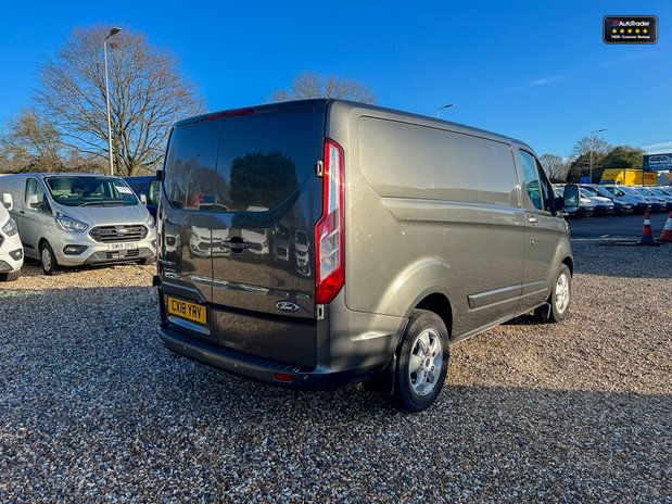 Ford Transit Custom SWB L1H1 Limited 290 Air Con Alloys Camera Nav Sensors EURO 6 NO VAT 6