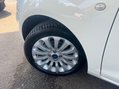 Ford Ka 1.2 Zetec Euro 5 (s/s) 3dr 17