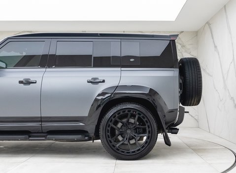 Land Rover Defender 110 V8 P525 URBAN XRS 53
