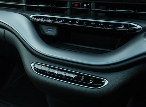 Abarth 500e Scorpionissima 22