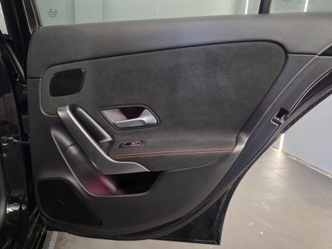 Mercedes-Benz A Class 1.5 A180d AMG Line (Premium) 7G-DCT Euro 6 (s/s) 5dr 14