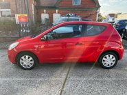 Hyundai i20 1.2 CLASSIC 2