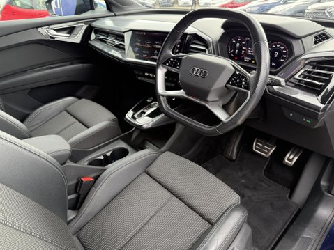 Audi Q4 40 S line SUV 5dr Electric Auto 82kWh (204 ps) 2