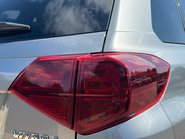 Suzuki Vitara SZ-T 14