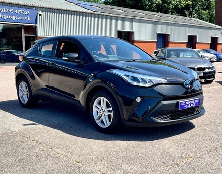 Toyota C-HR 1.8 C-HR Icon HEV CVT 5dr 4
